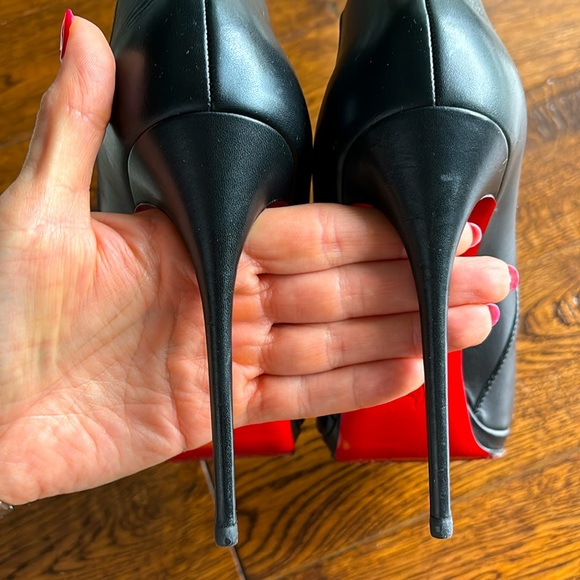 christian louboutin heels - Picture 13 of 17